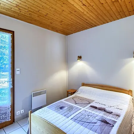Les Chalets Du Gelat, Nature Et Calme Noaillan Exterior photo